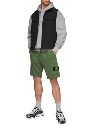 Figure View - Click To Enlarge - STONE ISLAND - Logo Patch High Neck Zip Up Soft Shell-R Primaloft® Insulation Vest