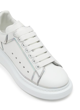 Detail View - Click To Enlarge - ALEXANDER MCQUEEN - ‘Larry’ Hologram Trimmed Leather Oversized Sneakers
