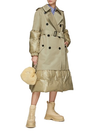 Figure View - Click To Enlarge - SACAI - PADDED DETAIL BELTED DOUBLE BREASTED GABARDINE TRENCH COAT
