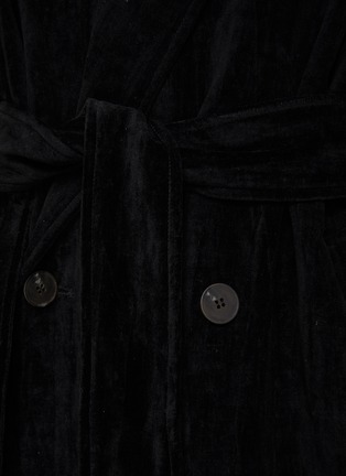  - RUOHAN - ‘OUVA’ BELTED CRUSHED VELVET TRENCH COAT