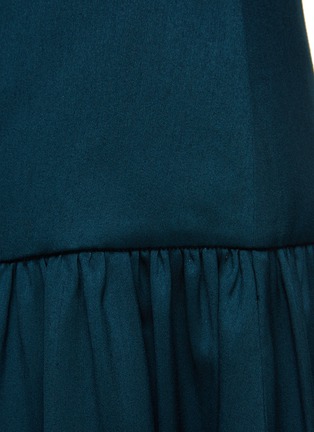  - RUOHAN - ‘Moen’ Silky High Waist Tiered Maxi Skirt