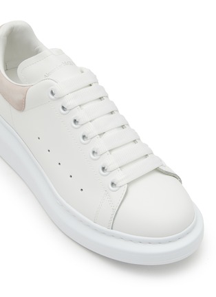 Detail View - Click To Enlarge - ALEXANDER MCQUEEN - ‘Larry’ Leather Oversized Sneakers