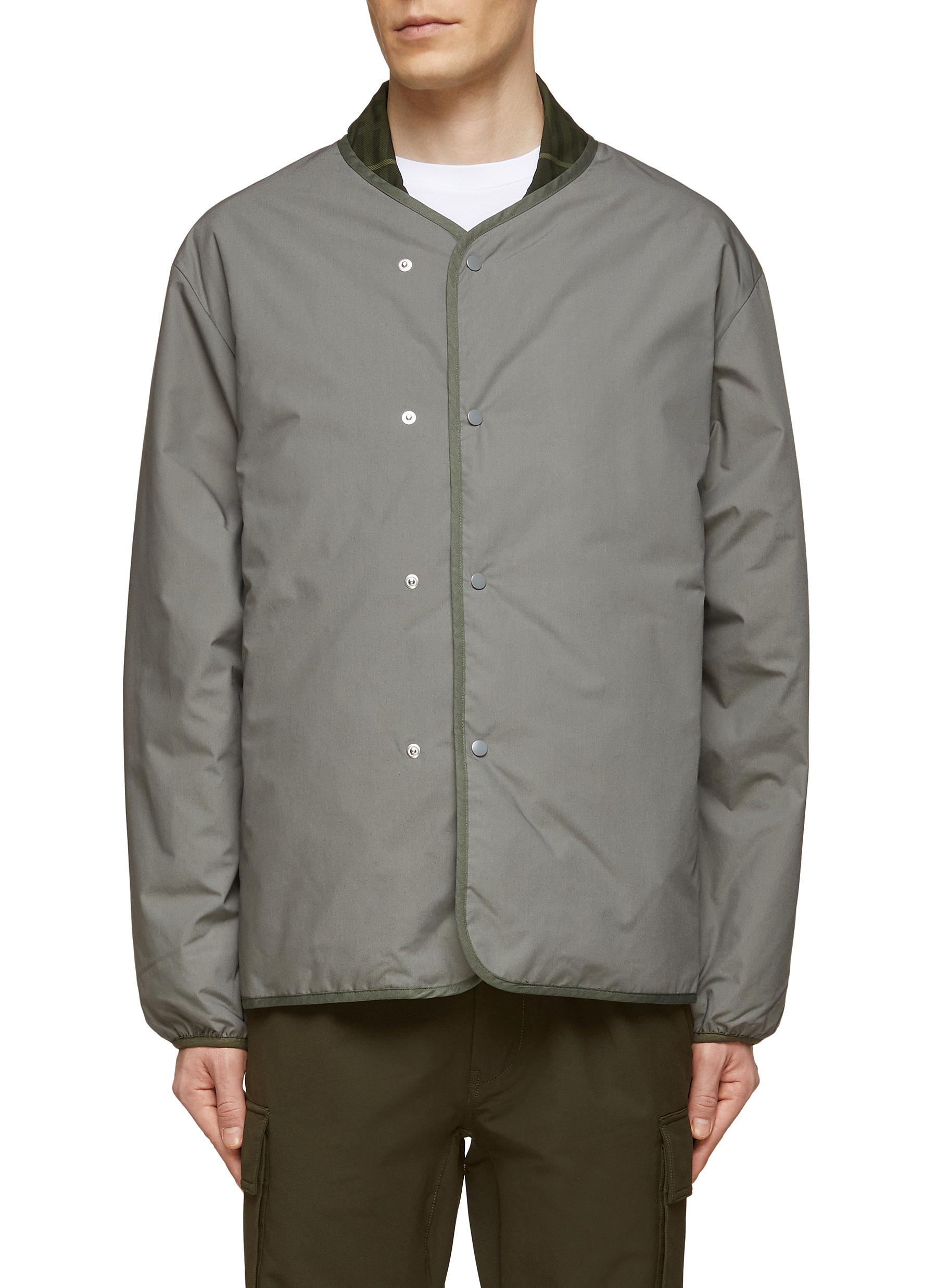 REVERSIBLE STYLE BUTTON FRONT QUILTED 