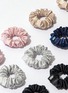 Detail View - Click To Enlarge - SLIP - CLASSIC MINNIE PURE SILK SCRUNCHIES SET