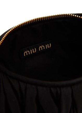 Detail View - Click To Enlarge - MIU MIU - ‘Miu Wander’ Matelassé Satin Hobo Bag