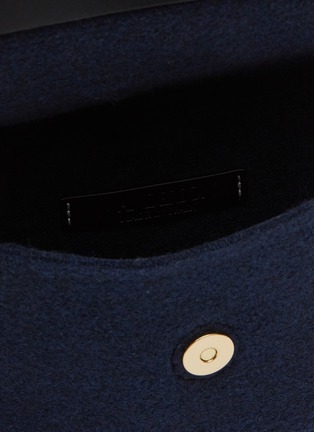 Detail View - Click To Enlarge - JW ANDERSON - ‘ANCHOR’ RECYCLED FELT MIDI SHOULDER BAG