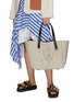 Figure View - Click To Enlarge - JW ANDERSON - ‘BELT’ RECYCLED FELT TOTE BAG