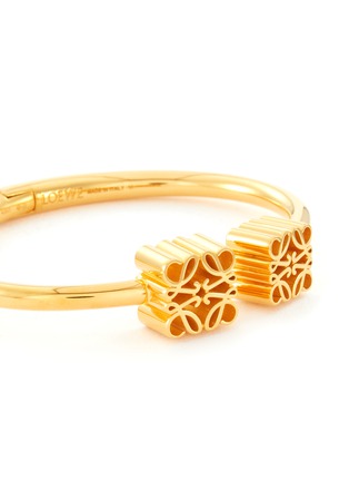 Detail View - Click To Enlarge - LOEWE - Gold-Plated Sterling Silver Anagram Bangle