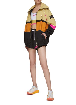 Figure View - Click To Enlarge - P.E NATION - RUNNING TRACK COLOR BLOCK PANEL ZIP UP LONG SLEEVE JACKET