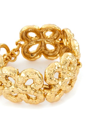Detail View - Click To Enlarge - KENNETH JAY LANE - Clover Gold Bracelet