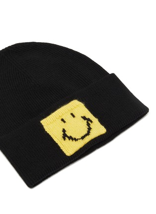 Detail View - Click To Enlarge - JOSHUA’S - SMILEY POCKET BEANIE HAT