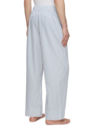 Detail View - Click To Enlarge - TEKLA - Small Organic Cotton Poplin Pyjamas Pants — Placid Blue Stripes