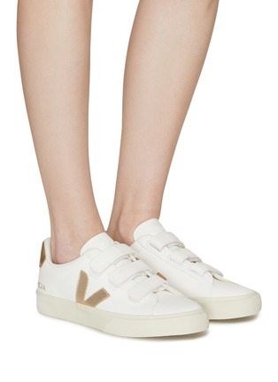 Figure View - Click To Enlarge - VEJA - ‘RECIFE’ LOW TOP TRIPLE VELCRO CHROMEFREE LEATHER SNEAKERS