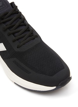 Detail View - Click To Enlarge - VEJA - ‘Impala’ Engineered Mesh Low Top Sneakers