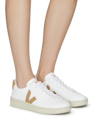 Figure View - Click To Enlarge - VEJA - ‘Urca’ Leather Low-Top Lace-Up Sneakers