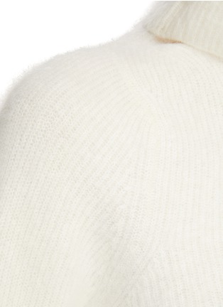  - CRUSH COLLECTION - LONG SLEEVE TURTLENECK CASHMERE KNIT SWEATER