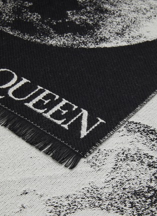 Detail View - Click To Enlarge - ALEXANDER MCQUEEN - Skull Eclipse Fringed Wool Blend Scarf