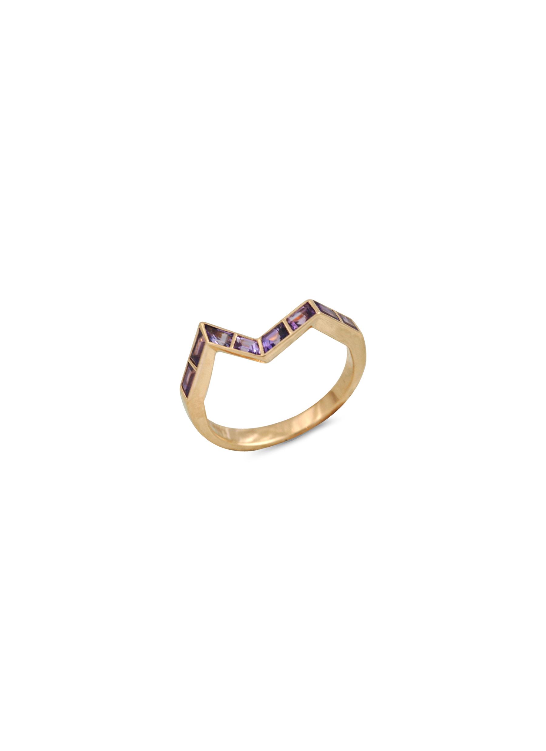 â€˜Origami Ziggy’ Purple Sapphire 18K Gold Step Ring
