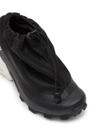 Detail View - Click To Enlarge - MM6 MAISON MARGIELA - MM6 X SALOMON CROSS LOW TOP SNEAKERS