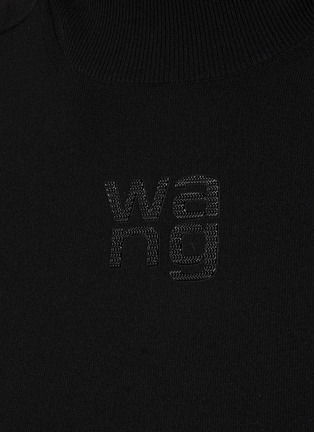  - T BY ALEXANDER WANG - Textured Logo Turtleneck Cropped Top