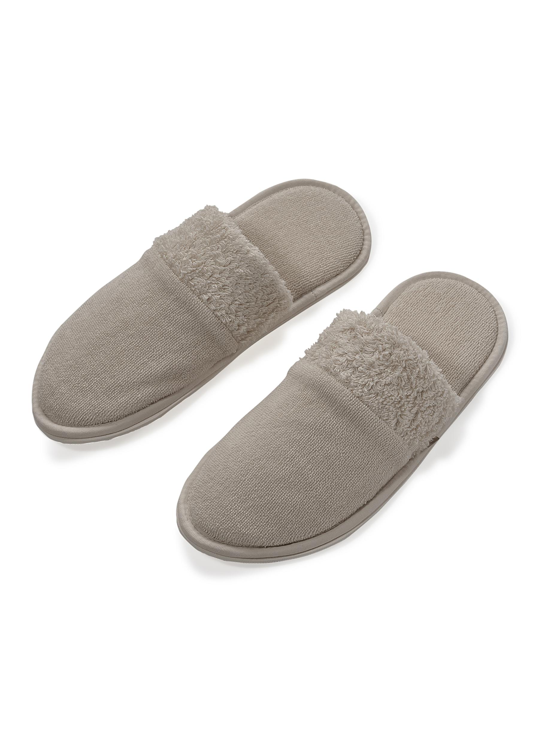 CHRISTINE EXTRA LARGE COTTON SLIPPERS - ATMOSPHERE