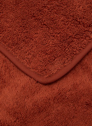 Detail View - Click To Enlarge - FRETTE - Unito Bath Towel - Sunset Red