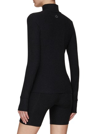 Back View - Click To Enlarge - BEYOND YOGA - ‘SPACEDYE CAPTIVATING’ THUMBHOLE DETAIL TURTLENECK SWEATER