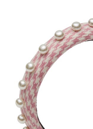 Detail View - Click To Enlarge - LELE SADOUGHI - Pearl Embellished Houndstooth Headband