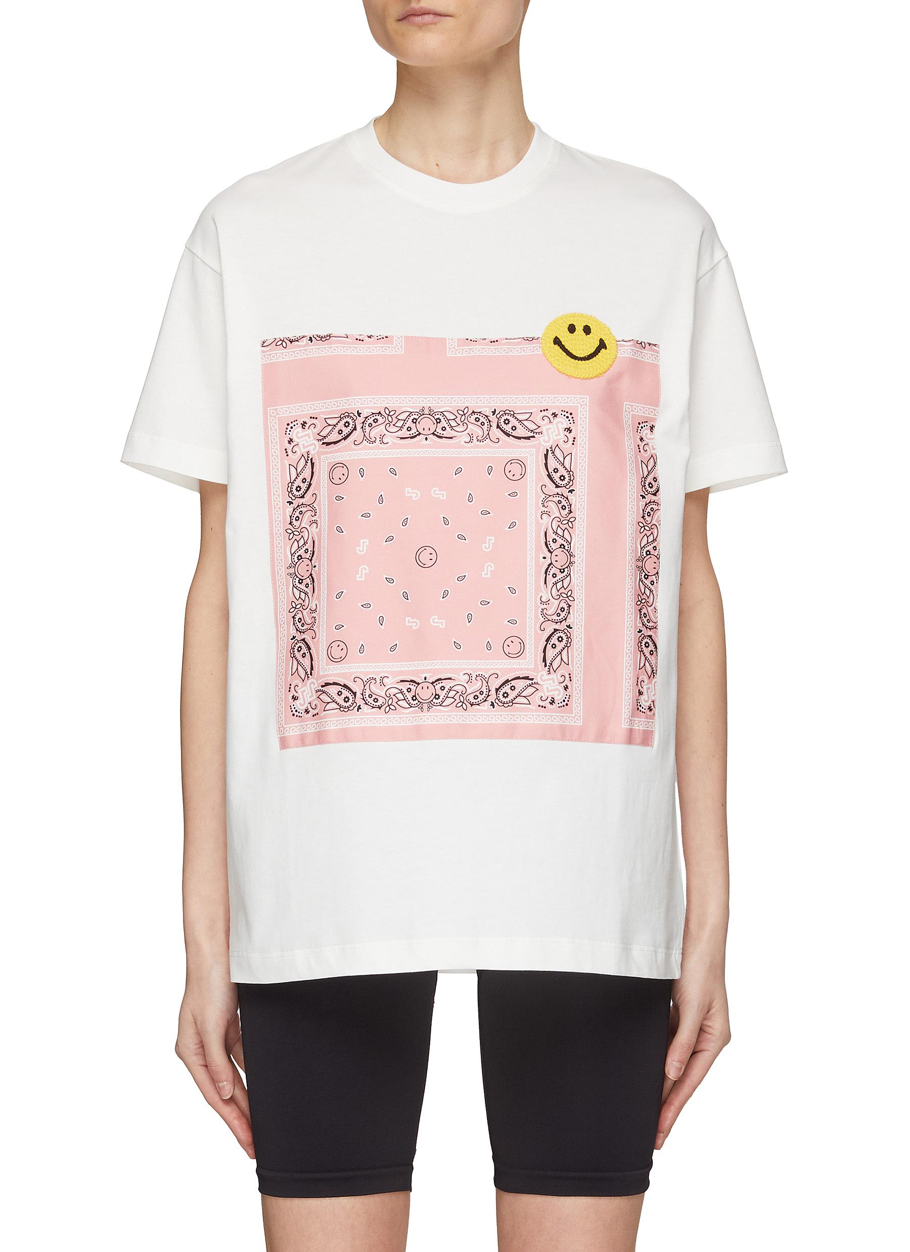 JOSHUA'S Crocheted Smiley Face Bandana Panel Crewneck T-Shirt