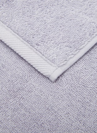 Detail View - Click To Enlarge - WESETA SWITZERLAND - Douceur Cotton Face Towel — Lavender