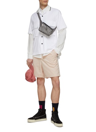 Figure View - Click To Enlarge - SACAI - Belted Waist Mid Rise Overdye Shorts
