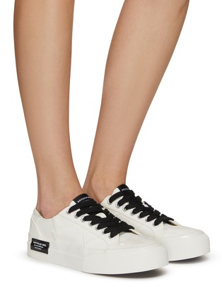 Figure View - Click To Enlarge - ARTICLE NO. - VULCANIZED LOW TOP LACE UP PATCHWORK SNEAKERS