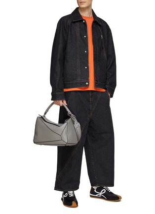 Figure View - Click To Enlarge - LOEWE - ‘PUZZLE’ DROP CROTCH OVERSTITCH DETAIL DARK WASH WIDE LEG JEANS