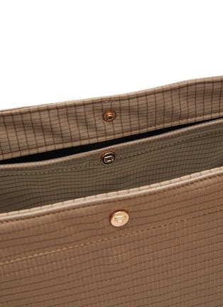 Detail View - Click To Enlarge - INNOTIER - ‘AGDESMO’ SHOULDER BAG