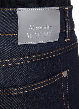  - ALEXANDER MCQUEEN - Dark Wash Studded Straight Leg Jeans