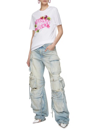 Figure View - Click To Enlarge - VERSACE - LOGO ORCHID PRINT RHINESTONE EMBELLISHED APPLIQUÉ T-SHIRT