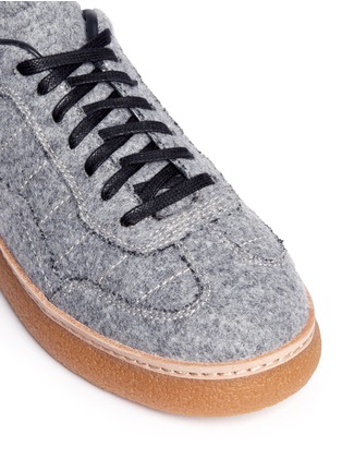 Detail View - Click To Enlarge - ALEXANDER WANG - 'Eden Low' felt platform sneakers