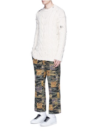 Figure View - Click To Enlarge - PALM ANGELS - Camouflage print patchwork pants