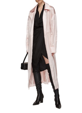 Figure View - Click To Enlarge - SA SU PHI - Belted Oversize Lapel Drop Shoulder Silk Duchesse Trench Coat