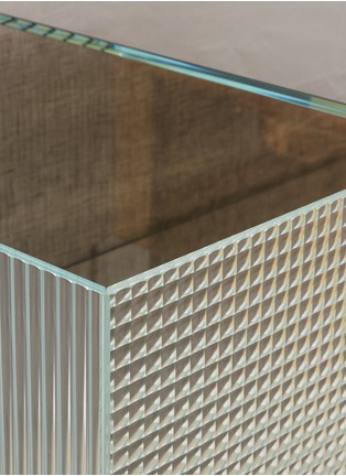 Detail View - Click To Enlarge - GLAS ITALIA - Spectrum Coffee Table