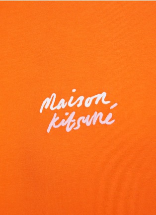  - MAISON KITSUNÉ - Handwriting Logo Embroidery T-Shirt