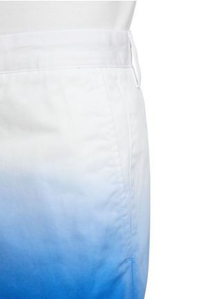  - THEORY - ‘Zaine’ Gradient Effect Cotton Blend Shorts