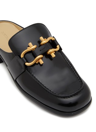 Detail View - Click To Enlarge - BOTTEGA VENETA - ‘Monsieur’ Patent Leather Loafer Mules