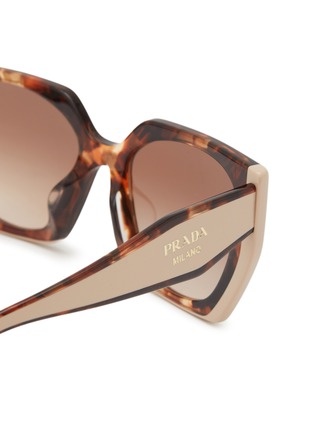 Detail View - Click To Enlarge - PRADA - PINK LENS ANGULAR ACETATE FRAME SUNGLASSES