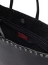 Detail View - Click To Enlarge - VALENTINO GARAVANI - ‘Rockstud’ Grainy Calfskin Leather Tote Bag