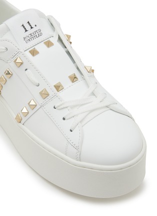 Detail View - Click To Enlarge - VALENTINO GARAVANI - ‘Rockstud’ Leather Platform Sneaker