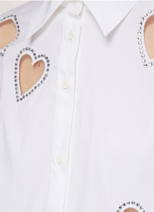  - ALICE + OLIVIA - ‘FINELY’ EMBROIDERY HEART CUTOUT SHIRT