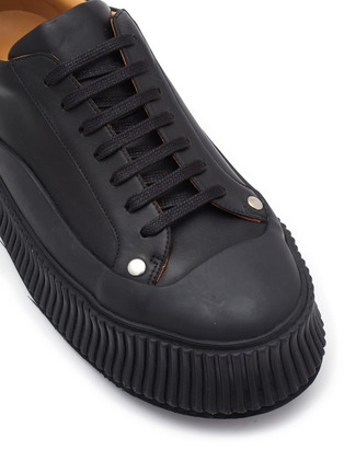 Detail View - Click To Enlarge - JIL SANDER - Rivet Embellished Leather Platform Low Top Sneakers