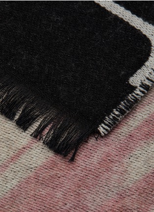 Detail View - Click To Enlarge - ALEXANDER MCQUEEN - Enlarged Logo Jacquard Brushstroke Silk Wool Blend Scarf