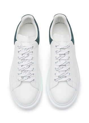 Detail View - Click To Enlarge - ALEXANDER MCQUEEN - ‘LARRY’ OVERSIZE LOW TOP LACE UP SNEAKERS